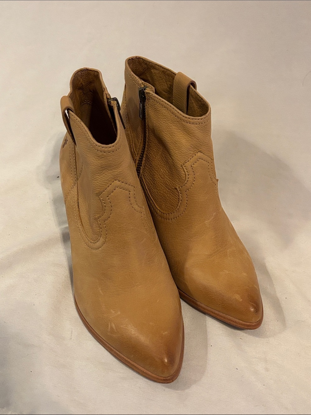 Frye Reina Ankle Bootie Western Boots Size 9 - Picture 3 of 9